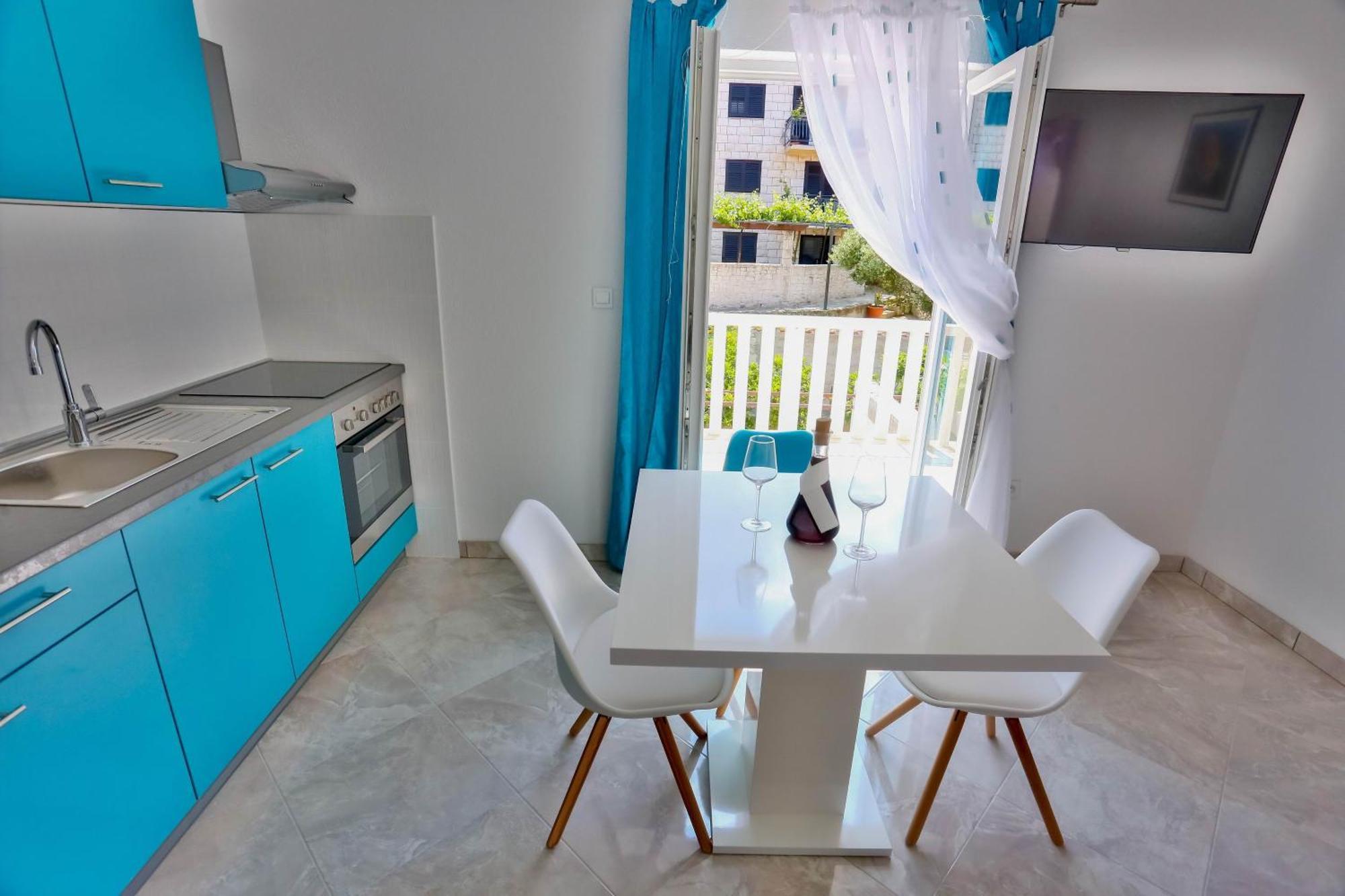 Apartments With A Parking Space Sutivan, Brac - 752 Room photo